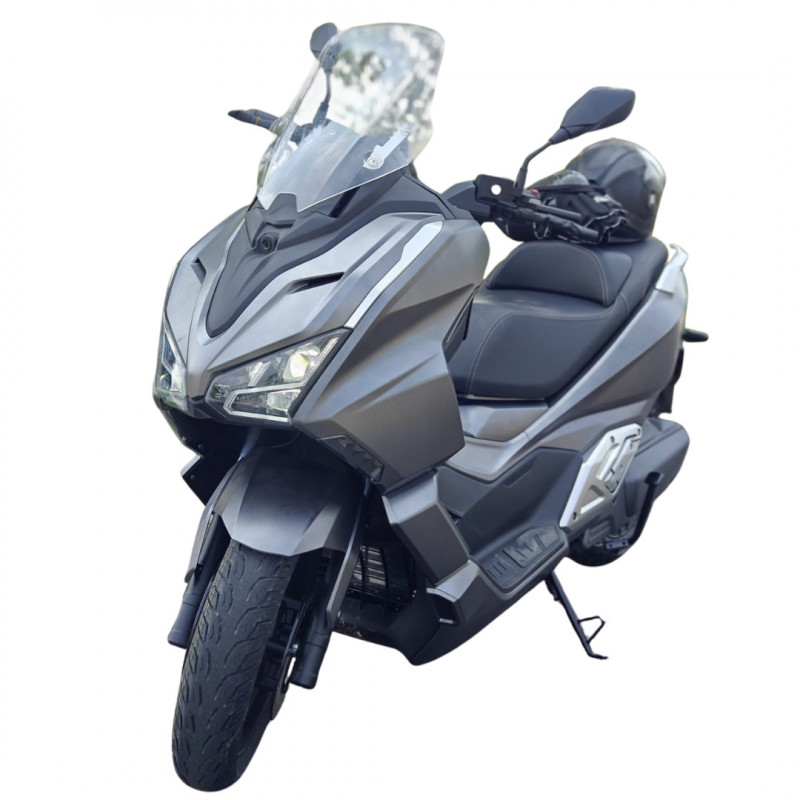 EFUN lion 180 11.000w 180Ah